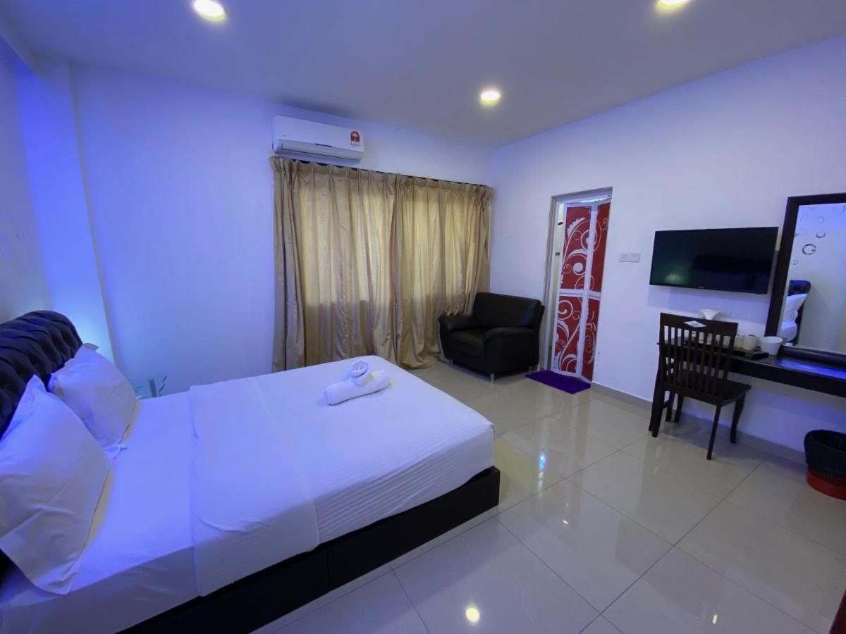 Sun Sega Hotel Perai Exterior foto
